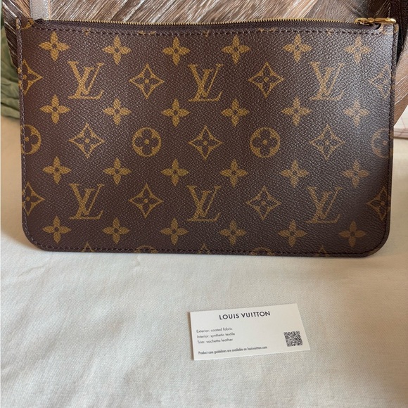 NEW Louis Vuitton Neverfull GM Monogram Pouch •Clutch • Authentic LV Bag - Picture 2 of 7